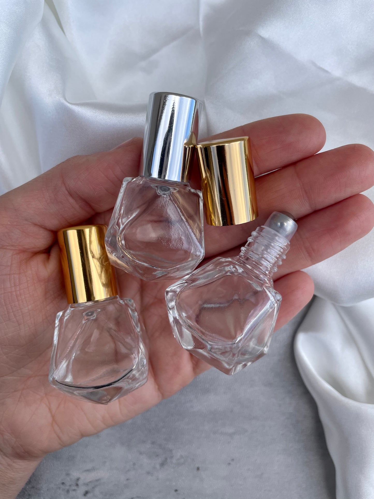 8mL Polygonal Glass Essential Oil Perfume Roller Bottle